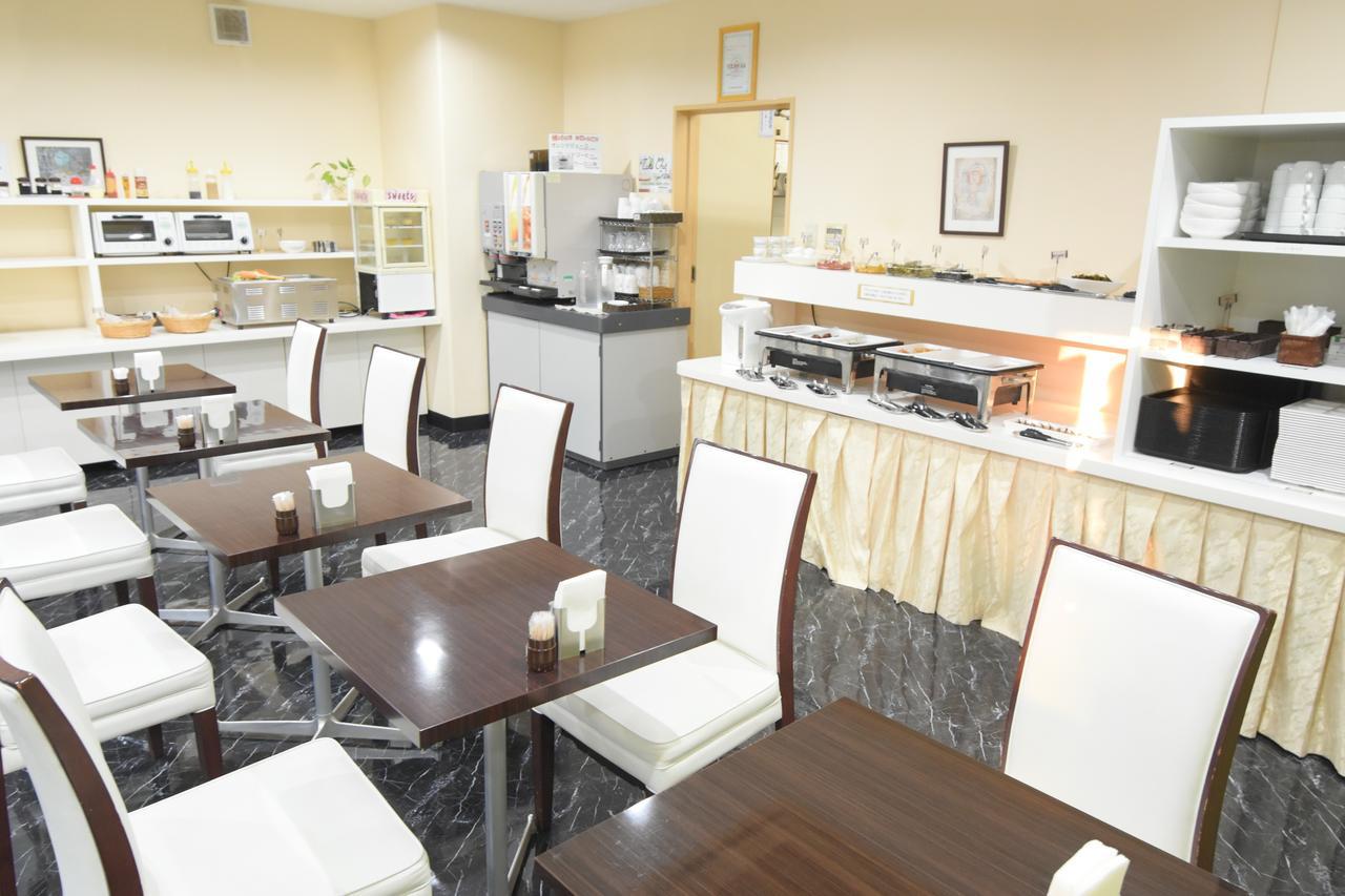 Apa Hotel Miyazaki Miyakonojo Ekimae Bagian luar foto